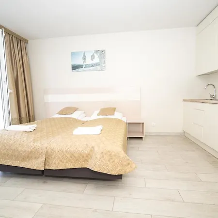 Apartament Vacationclub - Ischgl 19 *